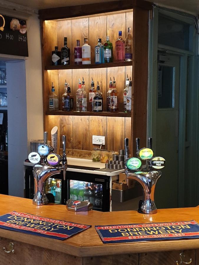Hotel The White Bear Shipston-on-Stour Esterno foto