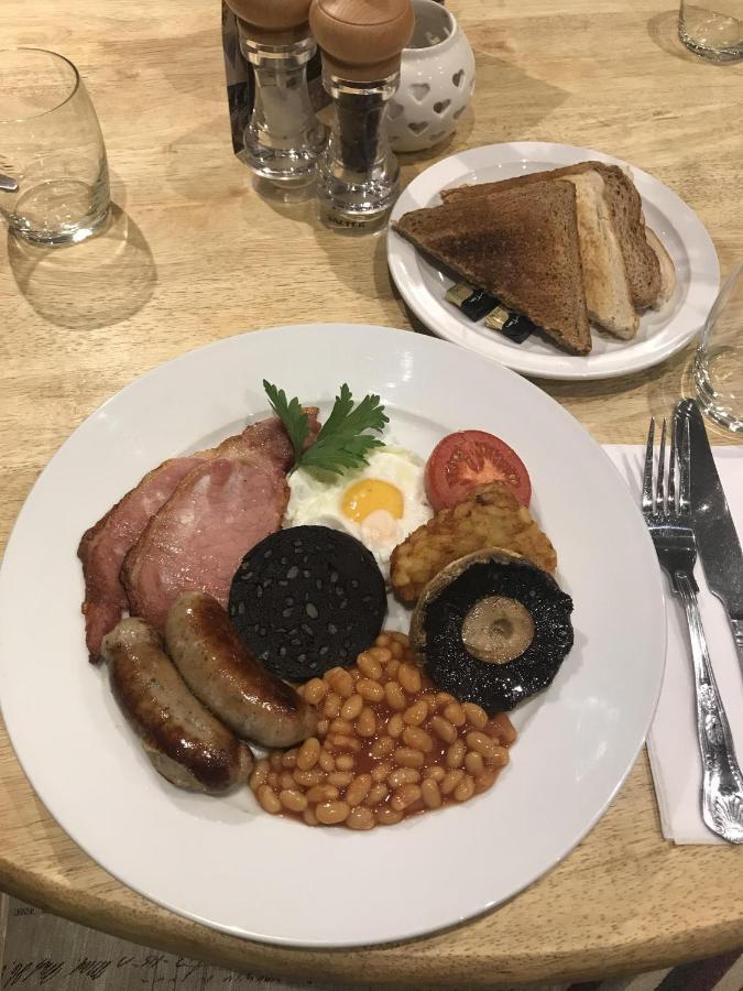 Hotel The White Bear Shipston-on-Stour Esterno foto